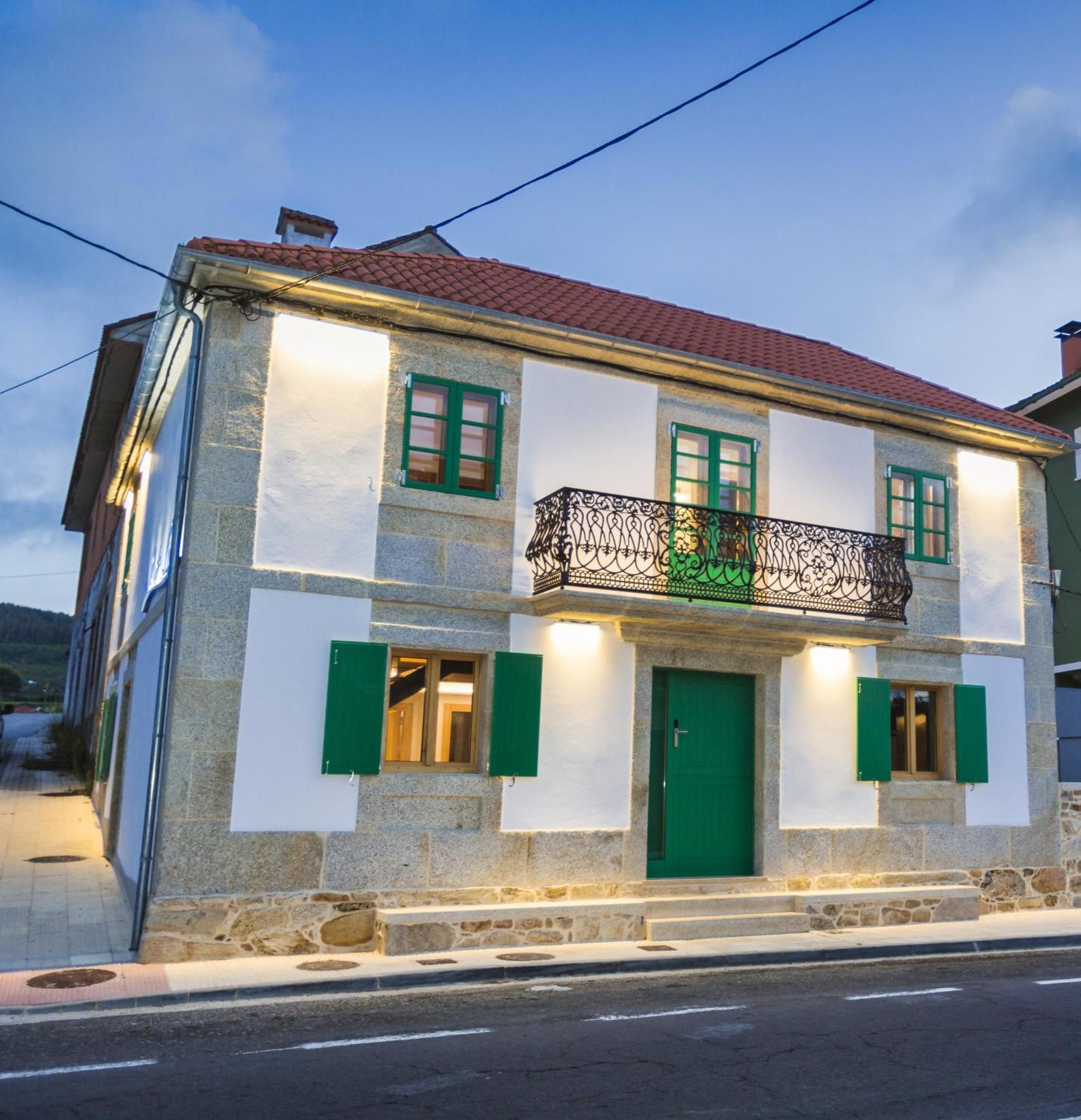 A De Lucia Hotel Quintáns Eksteriør billede