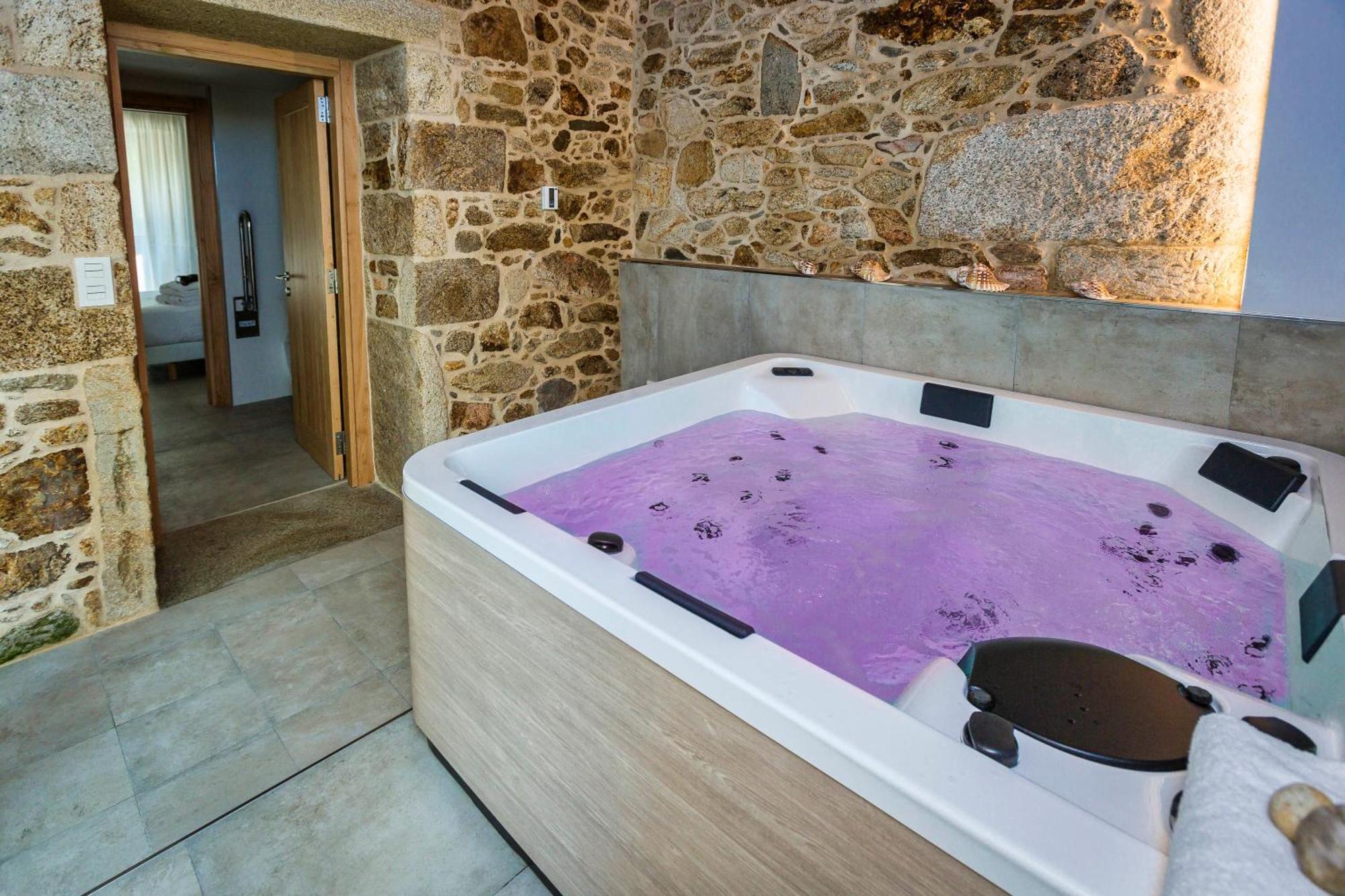 A De Lucia Hotel Quintáns Eksteriør billede