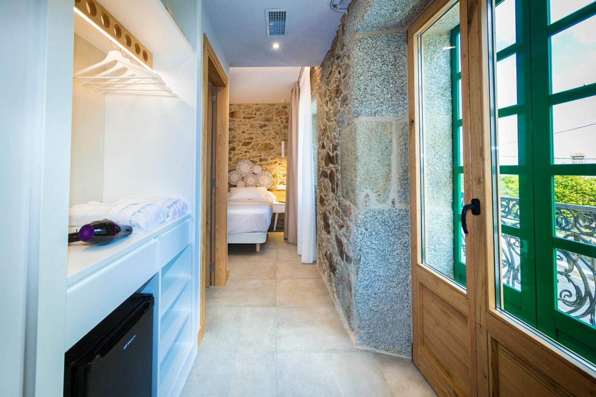 A De Lucia Hotel Quintáns Eksteriør billede